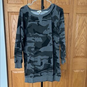 Umgee Gray and Black Camo Sweatshirt Dress